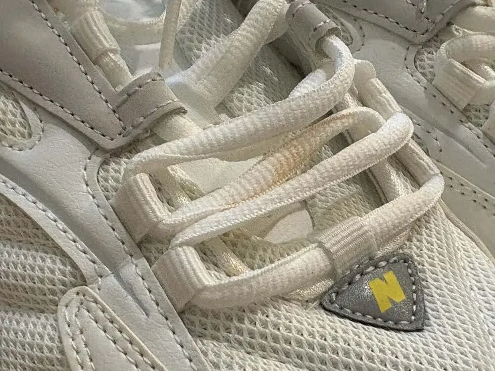 New Balance 725v1 Lifestyle Athletic Sneakers in White/Yellow ML725AF